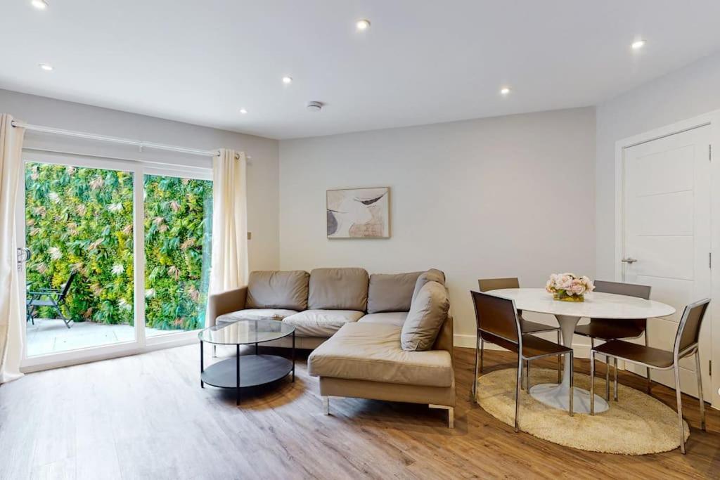 Elegant 2Bed Flat 10Min To Wimbledon Tennis Courts London Exterior photo